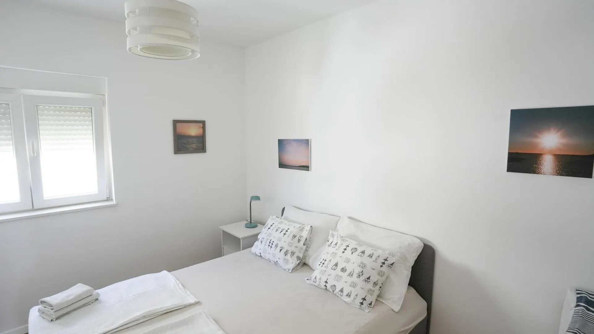 Sunset Dreams - 5Min Beach Walk Apartment Trogir
