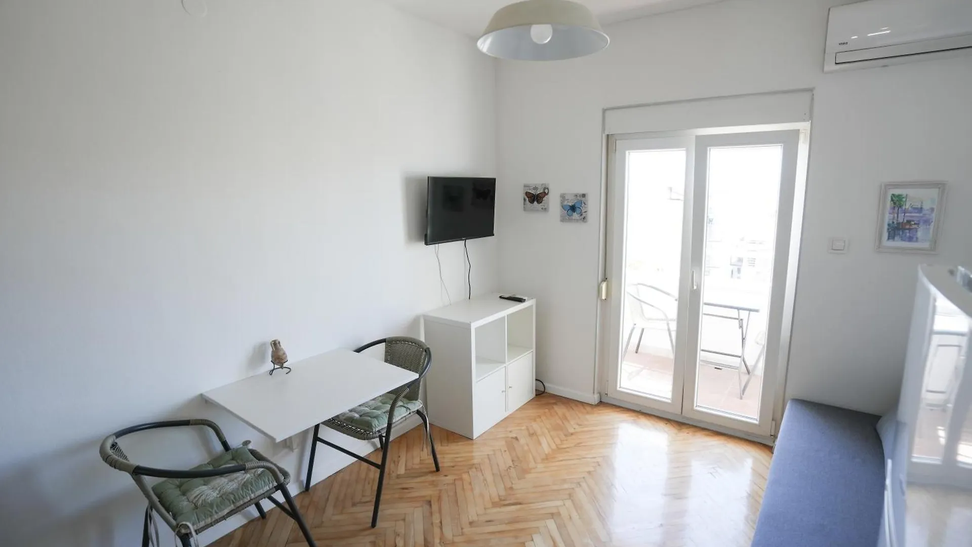 Sunset Dreams - 5Min Beach Walk Apartment Trogir